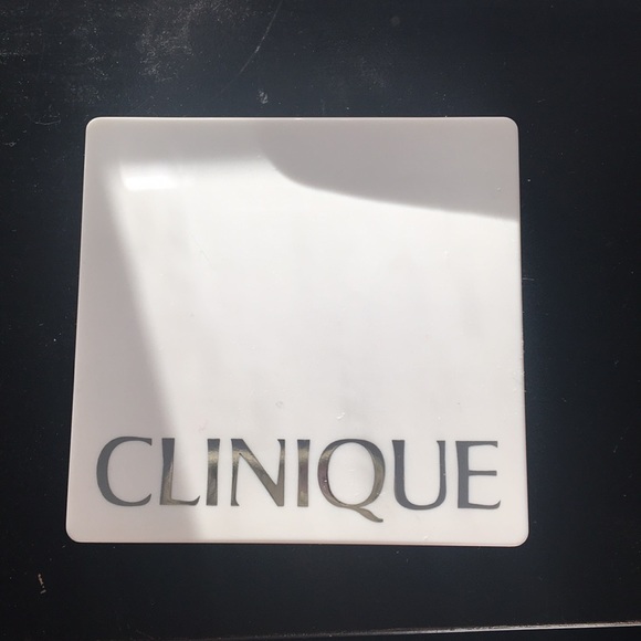 Clinique Other - Brand New Clinique Eyeshadow and Blush Duo